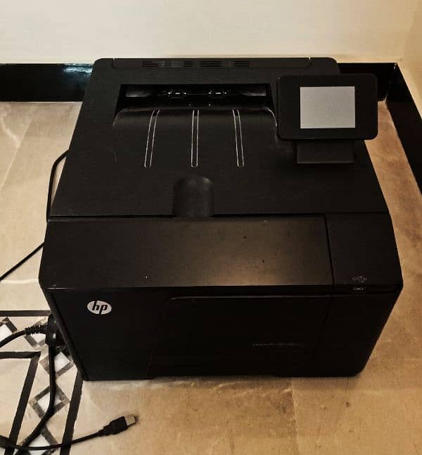 HP LaserJet Color Printer 200 M251 1