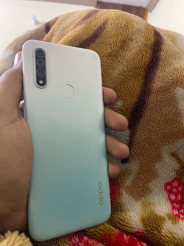 Oppo A31 mobile phone 0