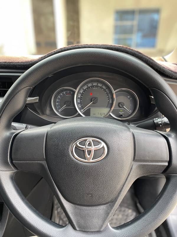 Toyota Corolla Altis 2015 8