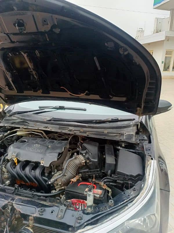 Toyota Corolla XLI 2015 model urgent sale. 6