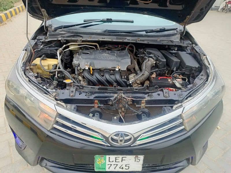 Toyota Corolla XLI 2015 model urgent sale. 16