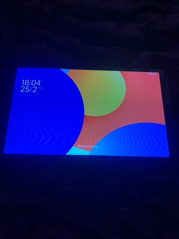 XIAOMI PAD SE 8.7 4G 64GB box charger available  serious buyer contact 0