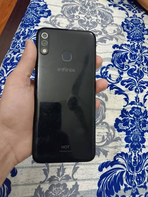 Infinix Hot 8 lite with box 0