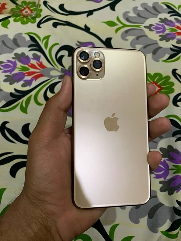 iphone 11 pro max 6