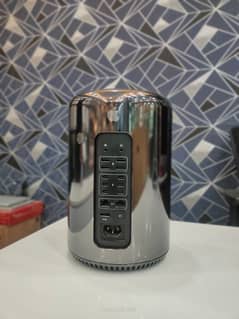 Apple Mac Pro 2013