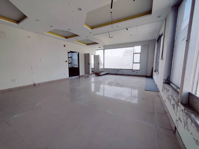 4 Marla 2nd Floor With Lift Available For Rent in DHA Phase 4 DD Lahore Punjab Pakistan 1