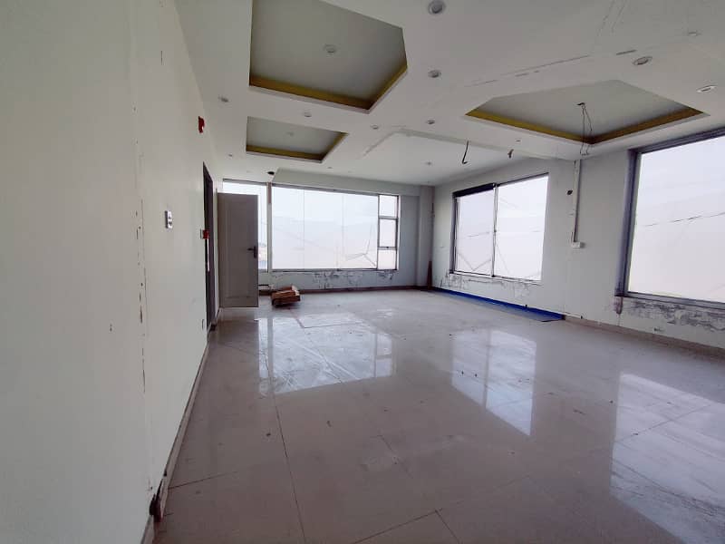 4 Marla 2nd Floor With Lift Available For Rent in DHA Phase 4 DD Lahore Punjab Pakistan 4