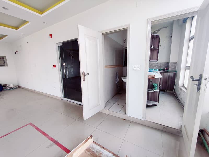 4 Marla 2nd Floor With Lift Available For Rent in DHA Phase 4 DD Lahore Punjab Pakistan 9