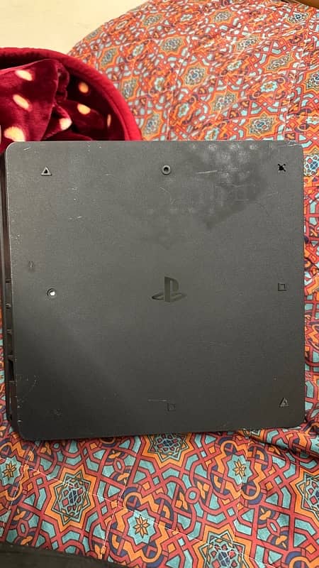 Ps4 slim 1tb 1