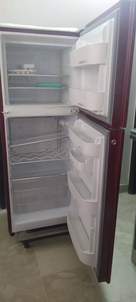 ORIENT FRIDGE  Model: 256 Grand in Good Condition. (Achi Halat Mai ) 1