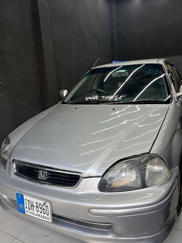 Honda Civic EXi 1997 8