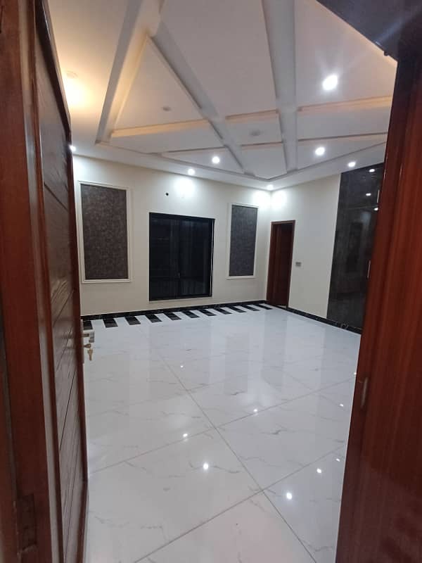 10 Marla Facing Park Brand New Luxury Spanish House Available For Sale In Architect Engineers Housing Society Prime Location Near UCP University, Shaukat Khanum Hospital, Emporium Mall 7