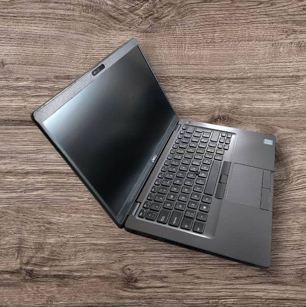 Dell Latitude 5400 Core i5 8 Generation (16/256 GB Nvme) 1