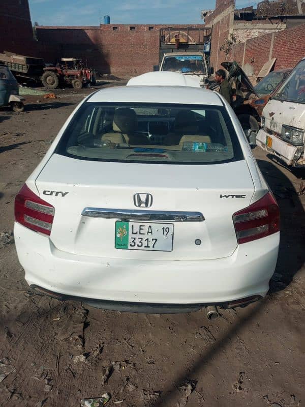 Honda City IVTEC 2016/19 urgent sale 6