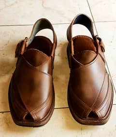 Peshawari Chappal almost new