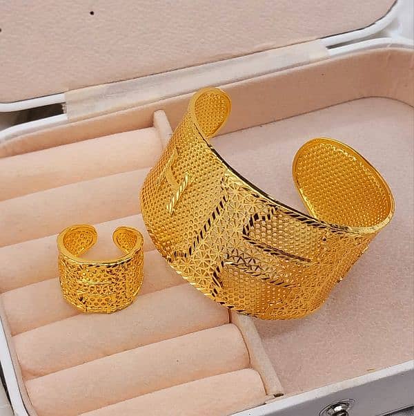 bangle wd Ring 2