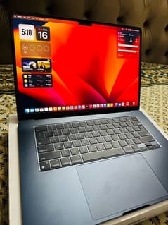 MAC BOOK AIR M3 CHIP