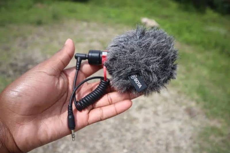 BOYA MM1 MIC with FUR for NOISE REDUCTION 0