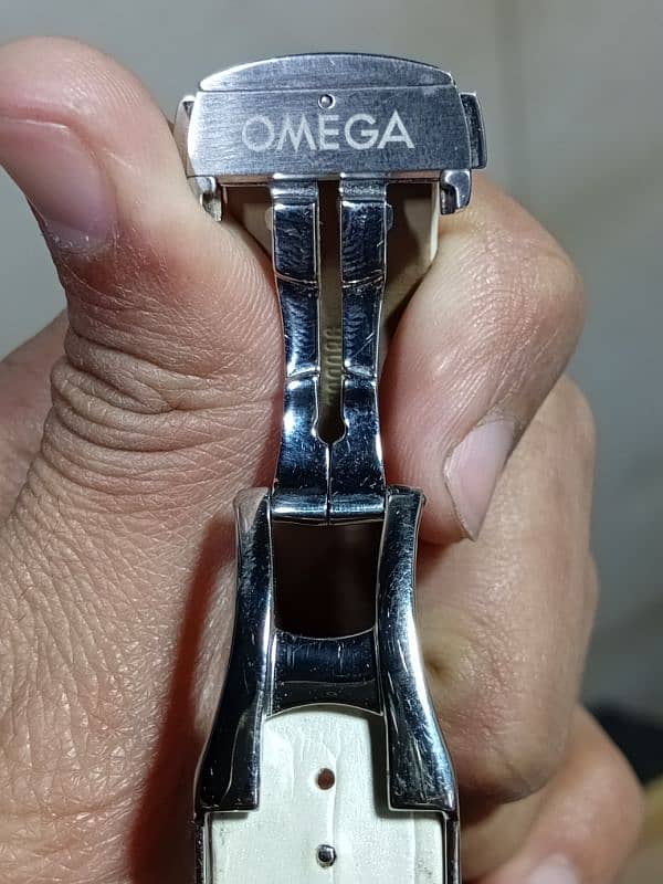 omega 2