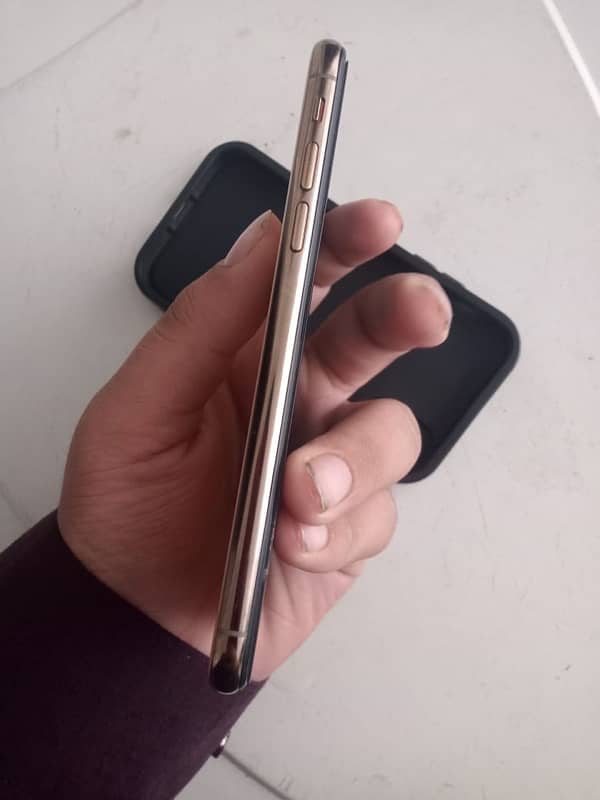 iPhone XS 256 non pta 6