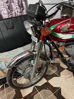 Urgent sale Honda 125 good condition 10.10