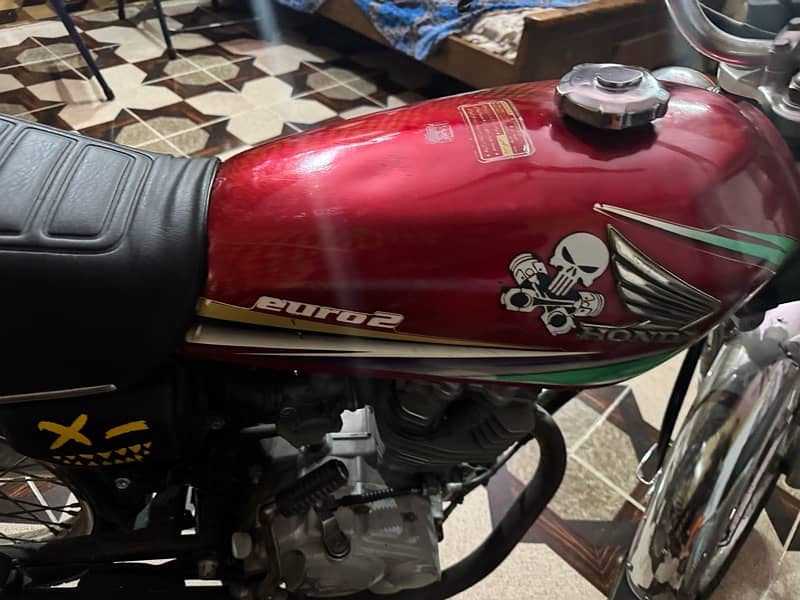 Urgent sale Honda 125 good condition 10.10 5