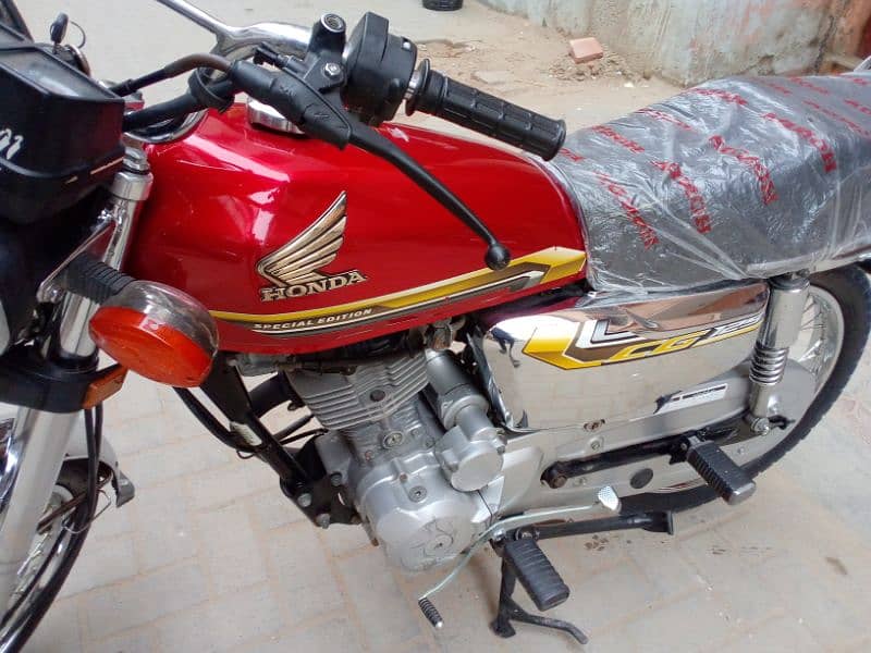 Honda 125 Hyderabad number 21 model 0