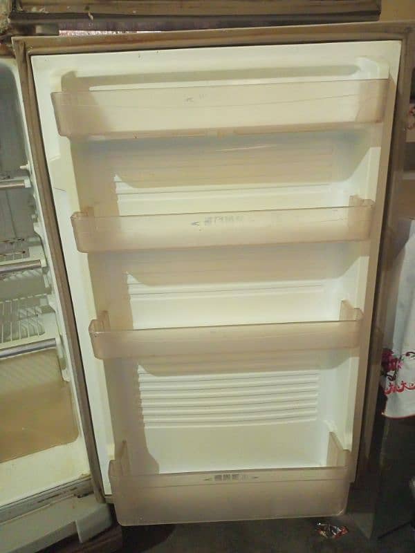 Dawlance Fridge for sale 1