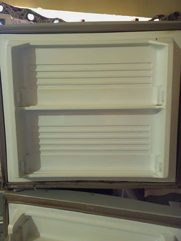 Dawlance Fridge for sale 2