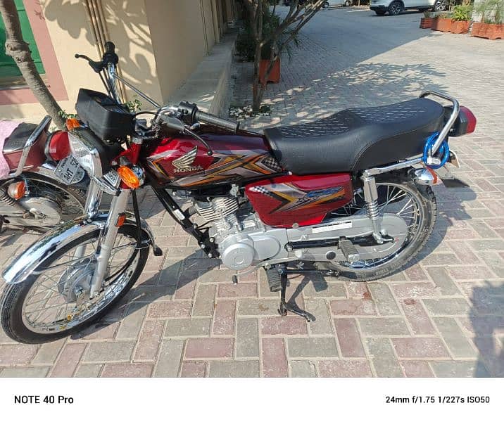 Honda 125 /2025 model urgent sale 2