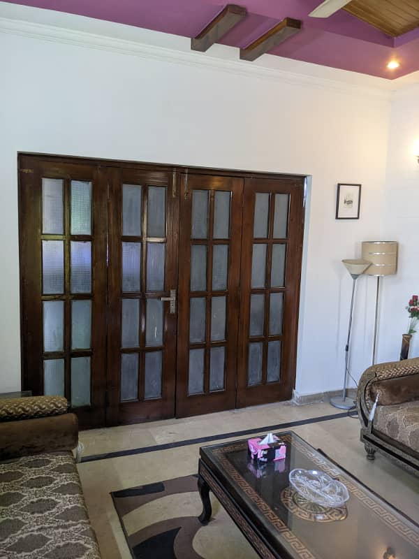 10 Marla Brand New type Luxury House Available For Sale In Tariq Society Housing Society Prime Location Near Ring Road lahore, UCP University, Shaukat Khanum Hospital, Emporium Mall , UOL University 2