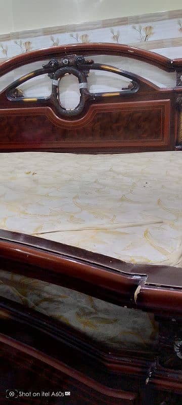 king size bed with mattress Almirah singhaar 12