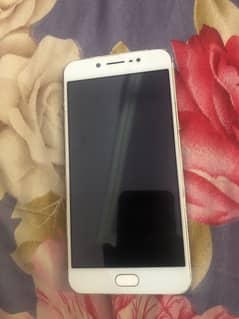 Vivo 1713 4gb ram 64gb Ron