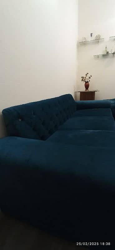 6 seater sofa set fully new no defect,no calls only message 7