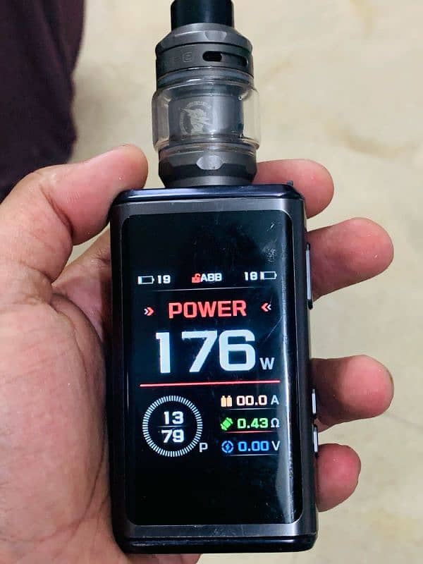 GEEKVAPE Z200. Gunmetal Colour 0