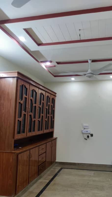 7 Marla Upper Portion Availabe For Rent in G-16 Islamabad. 4