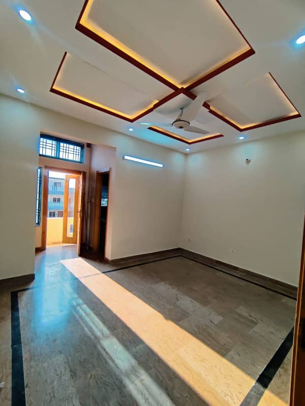 7 Marla Upper Portion Availabe For Rent in G-16 Islamabad. 5