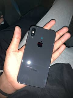 iPhone XS