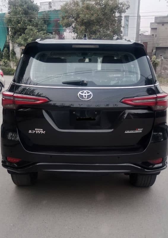 Toyota Fortuner 2017 3