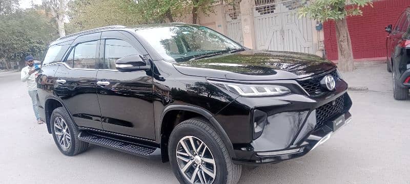 Toyota Fortuner 2017 5