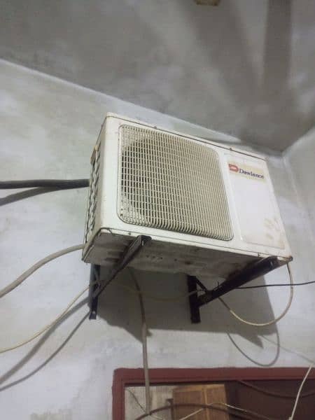 1 Ton AC for sale 0