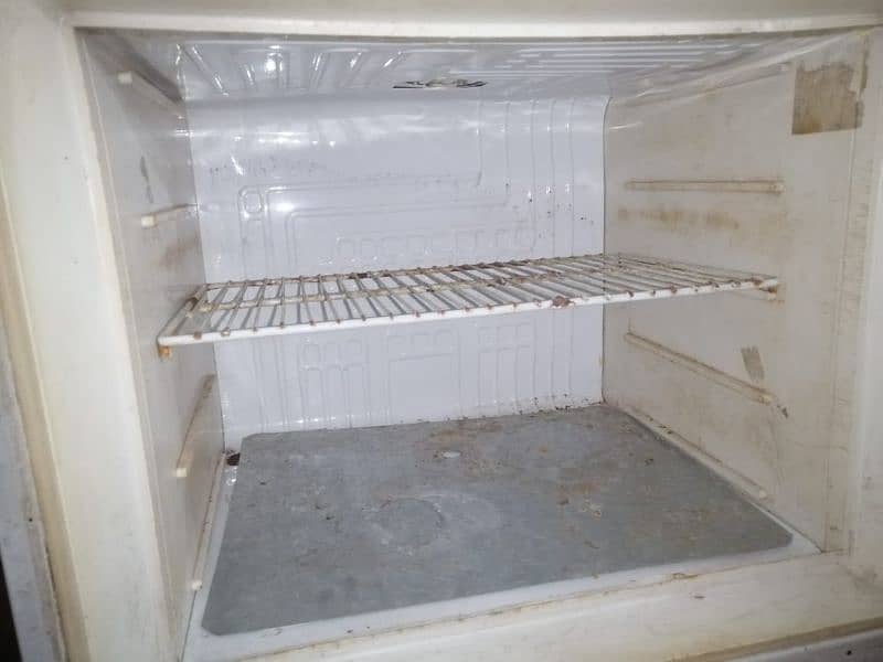 Dulance refrigerator medium size 8