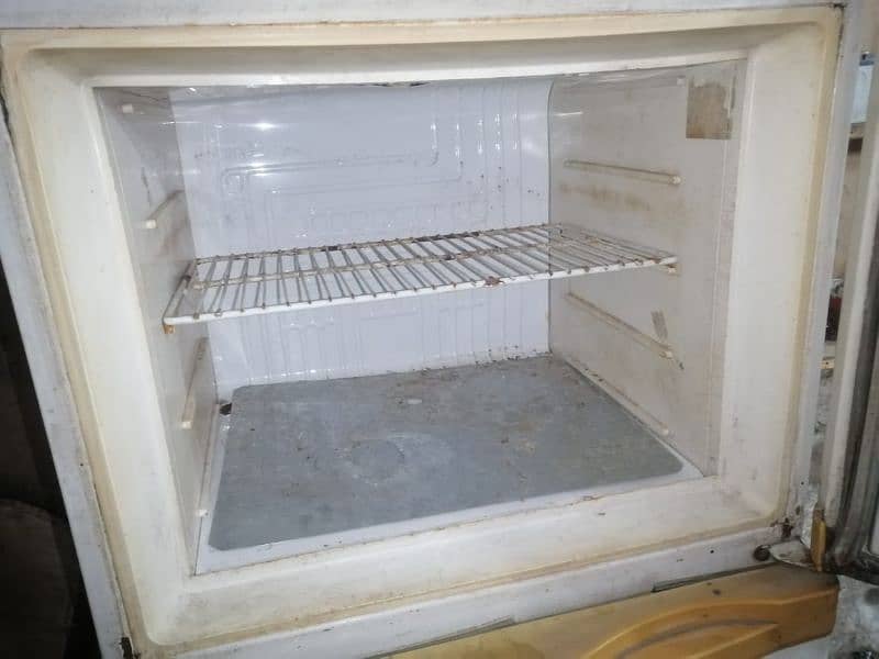 Dulance refrigerator medium size 10