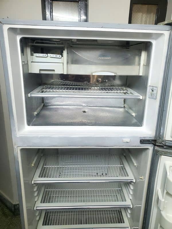 Full Size Fridge Urgent For Sale 3