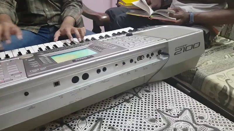 yamaha psr 2100 0