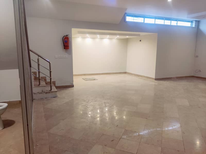 4 Marla Clean Basement Available For Rent In DHA Phase 4 DD Lahore Punjab Pakistan 22