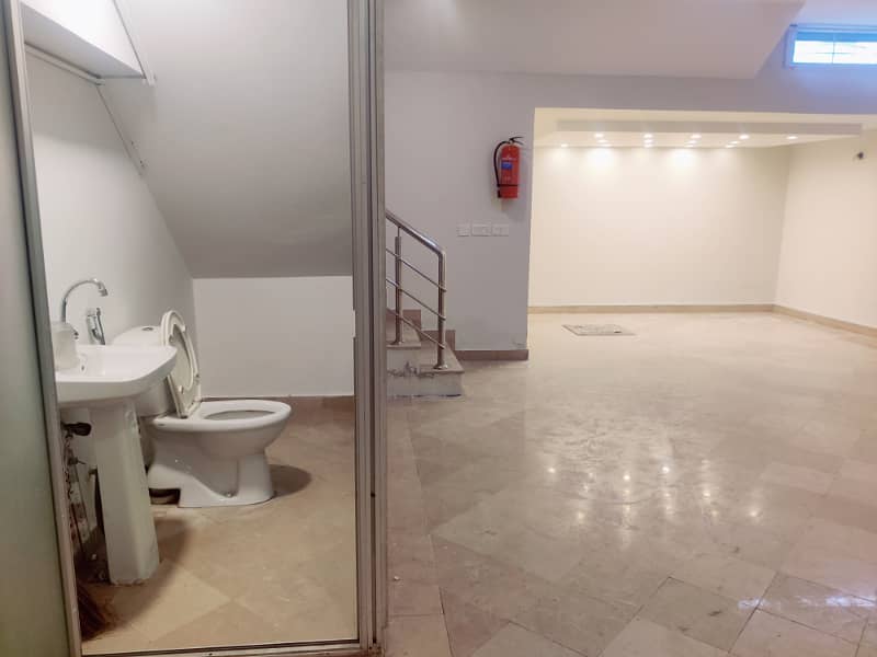 4 Marla Clean Basement Available For Rent In DHA Phase 4 DD Lahore Punjab Pakistan 23