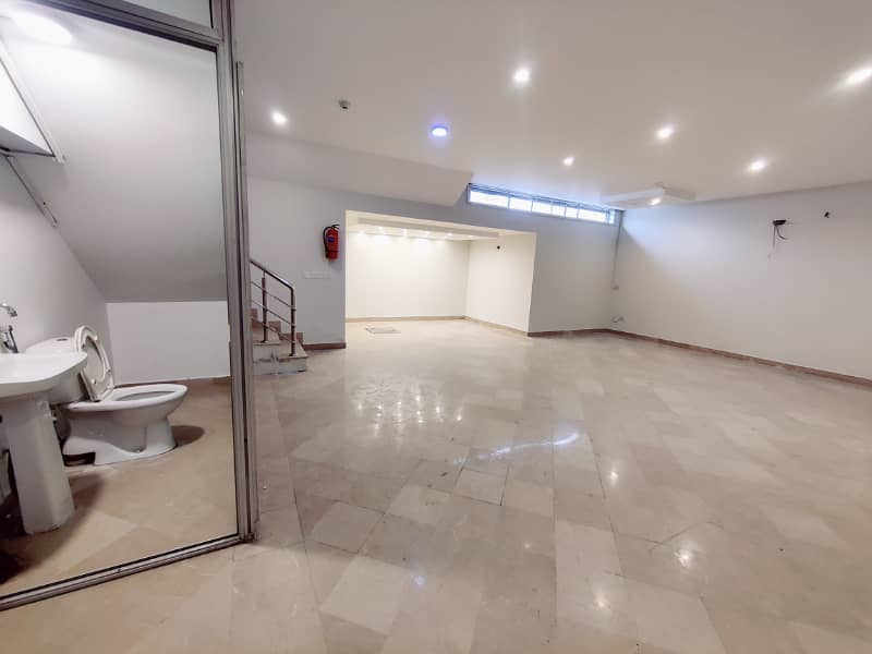 4 Marla Clean Basement Available For Rent In DHA Phase 4 DD Lahore Punjab Pakistan 27