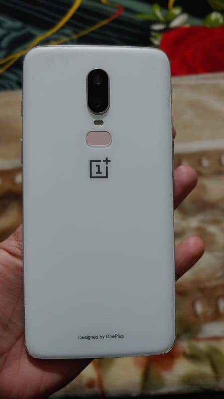 OnePlus 6 (Dual Sim) 0