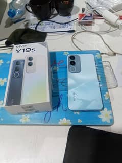 Sell Vivo Y19s 10 by 10